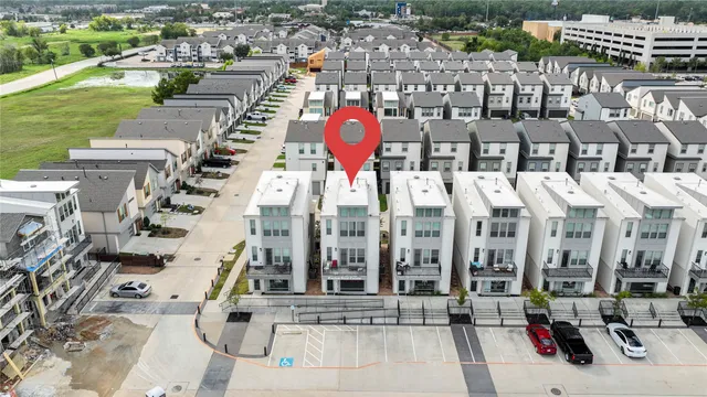 $2,500 | 18732 Centro Main Street, Unit B, Shenandoah, TX 77385