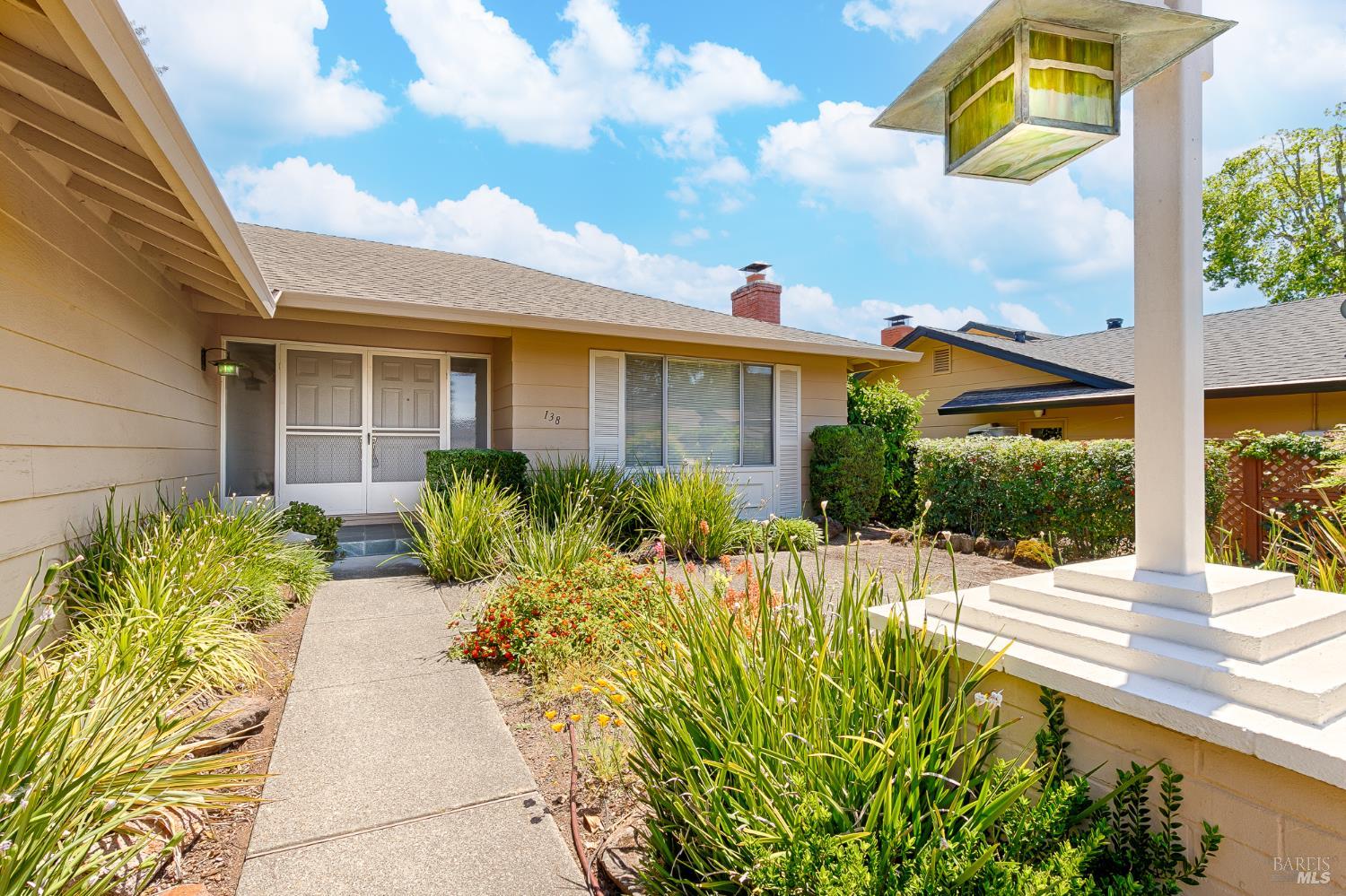 138 Oak Shadow Drive Santa Rosa, CA 95409 - Photo 3 of 50