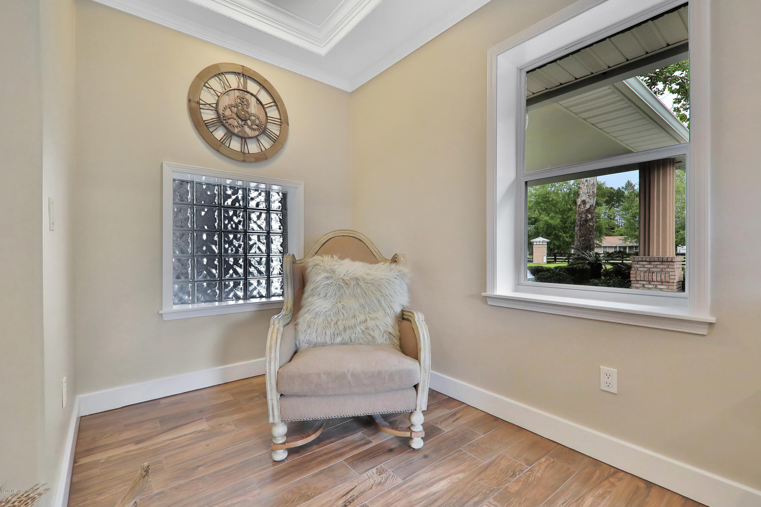11207 Branan Field Road Jacksonville, FL 32222 - Photo 29 of 102 Retreat Sitting Area