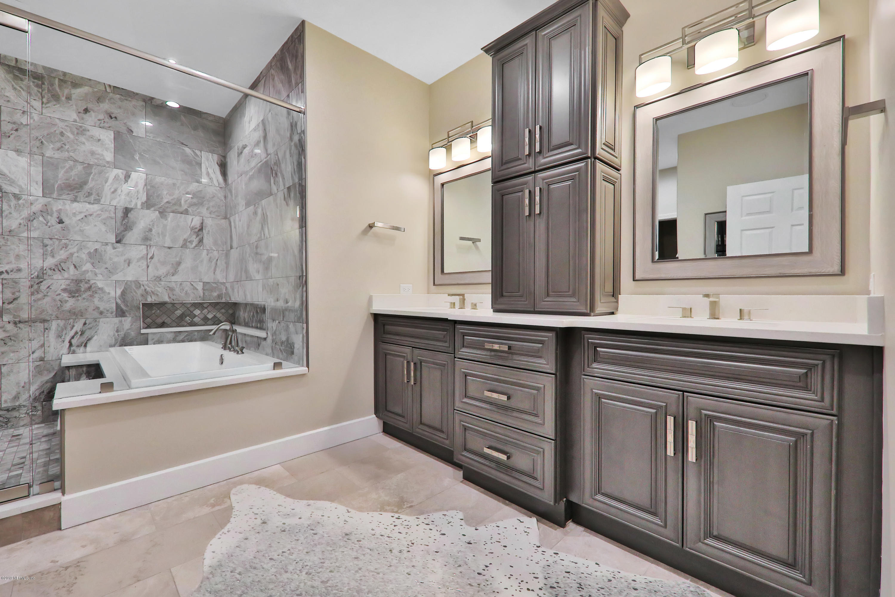 11207 Branan Field Road Jacksonville, FL 32222 - Photo 31 of 102 En Suite Bath
