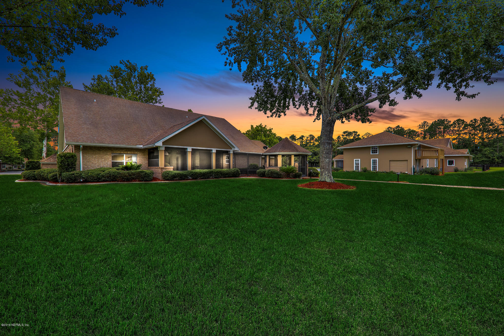 11207 Branan Field Road Jacksonville, FL 32222 - Photo 5 of 102 0S9A3107-Edit