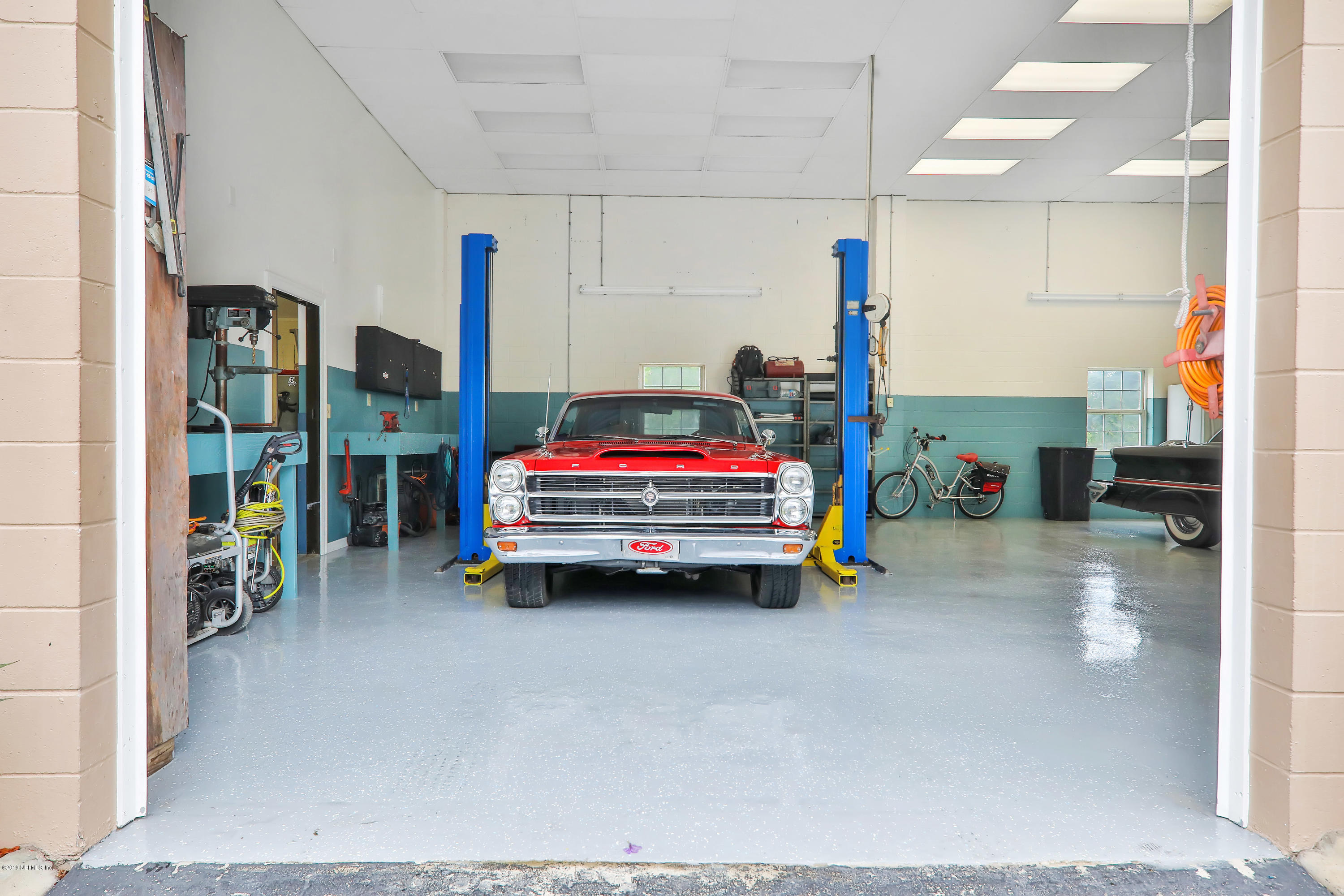 11207 Branan Field Road Jacksonville, FL 32222 - Photo 79 of 102 Garage Bays