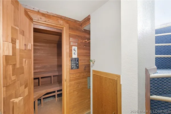 $949,000 | 162 Christenson Drive, Climax Springs, MO 65324