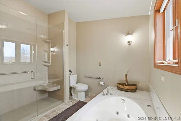 $949,000 | 162 Christenson Drive, Climax Springs, MO 65324