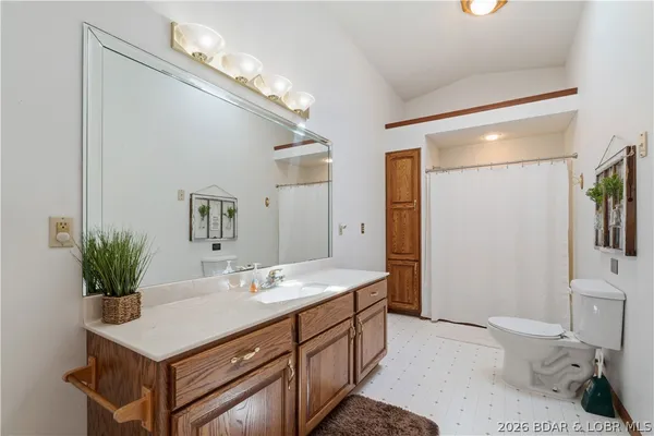 $949,000 | 162 Christenson Drive, Climax Springs, MO 65324