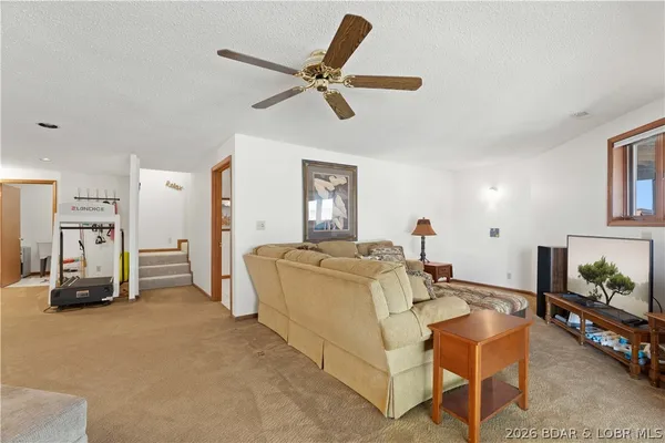 $949,000 | 162 Christenson Drive, Climax Springs, MO 65324