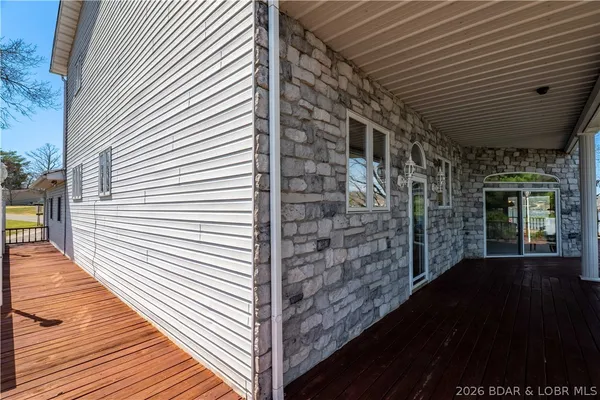 $949,000 | 162 Christenson Drive, Climax Springs, MO 65324