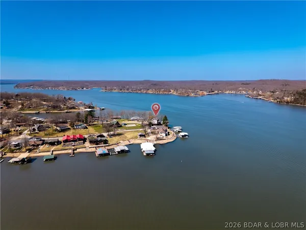$949,000 | 162 Christenson Drive, Climax Springs, MO 65324