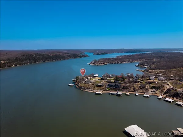 $949,000 | 162 Christenson Drive, Climax Springs, MO 65324