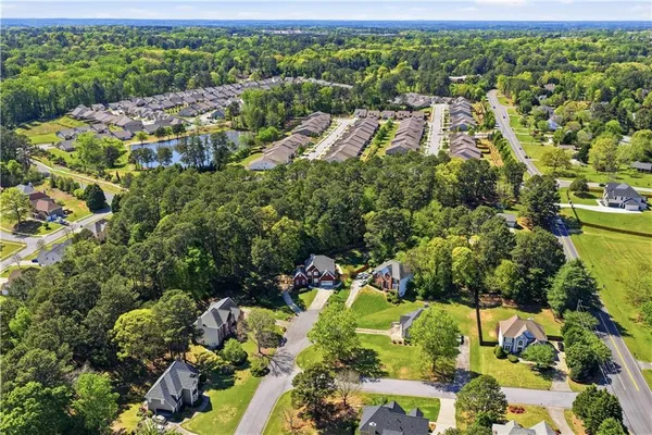 $565,000 | 2255 Pinehaven Court, Grayson, GA 30017