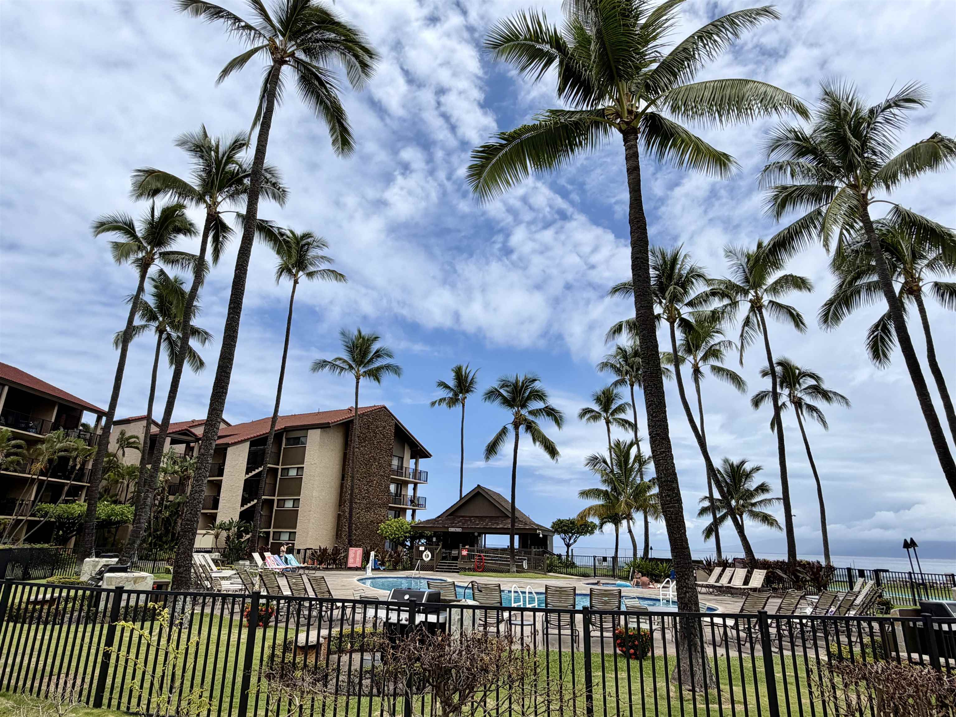 3543 Lower Honoapiilani Road, Unit E206 Lahaina, HI 96761 - Photo 24 of 29