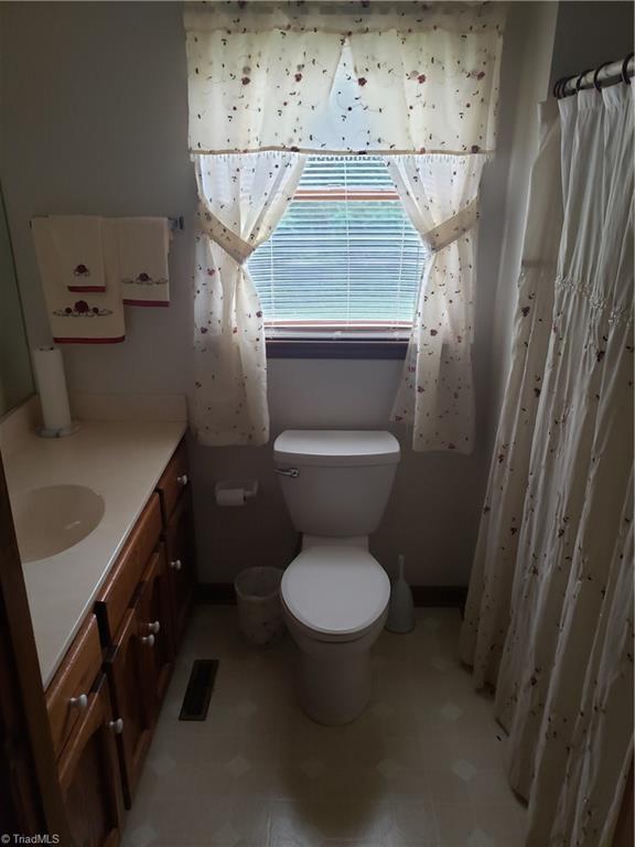 332 Albion Church Road Mount Airy, NC 27030 - Photo 26 of 42 Gallery Image 26