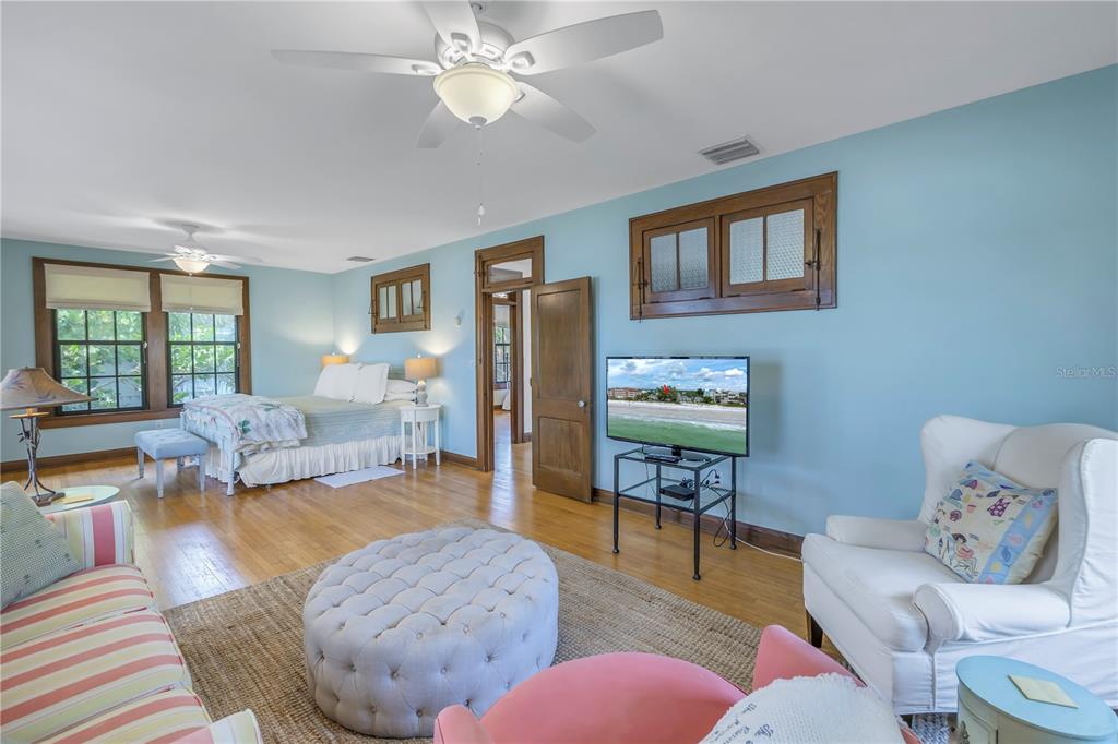 516 Gulf Boulevard Indian Rocks Beach, FL 33785 - Photo 38 of 97