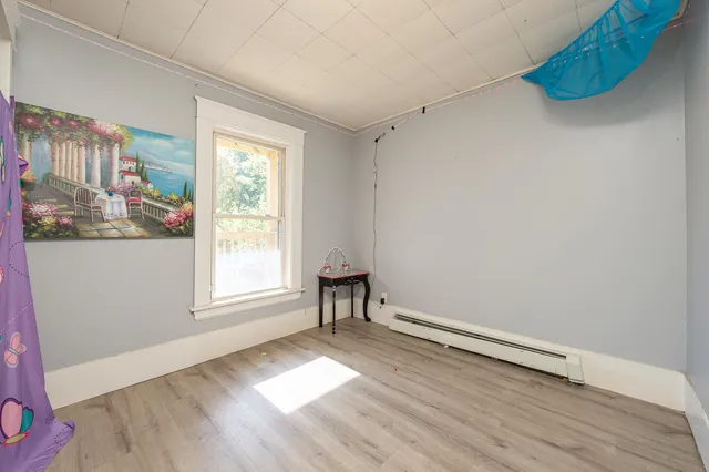 $165,000 | 6 Dix Avenue, Mexico, ME 04257