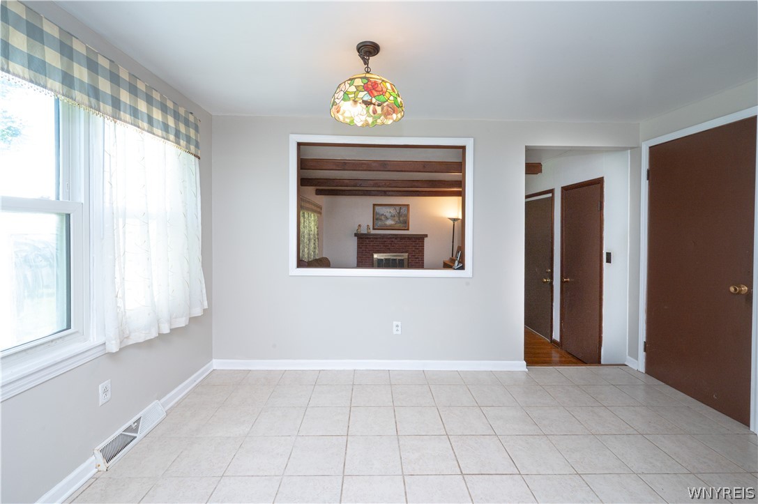 1042 Maple Road Amherst, NY 14221 - Photo 12 of 38