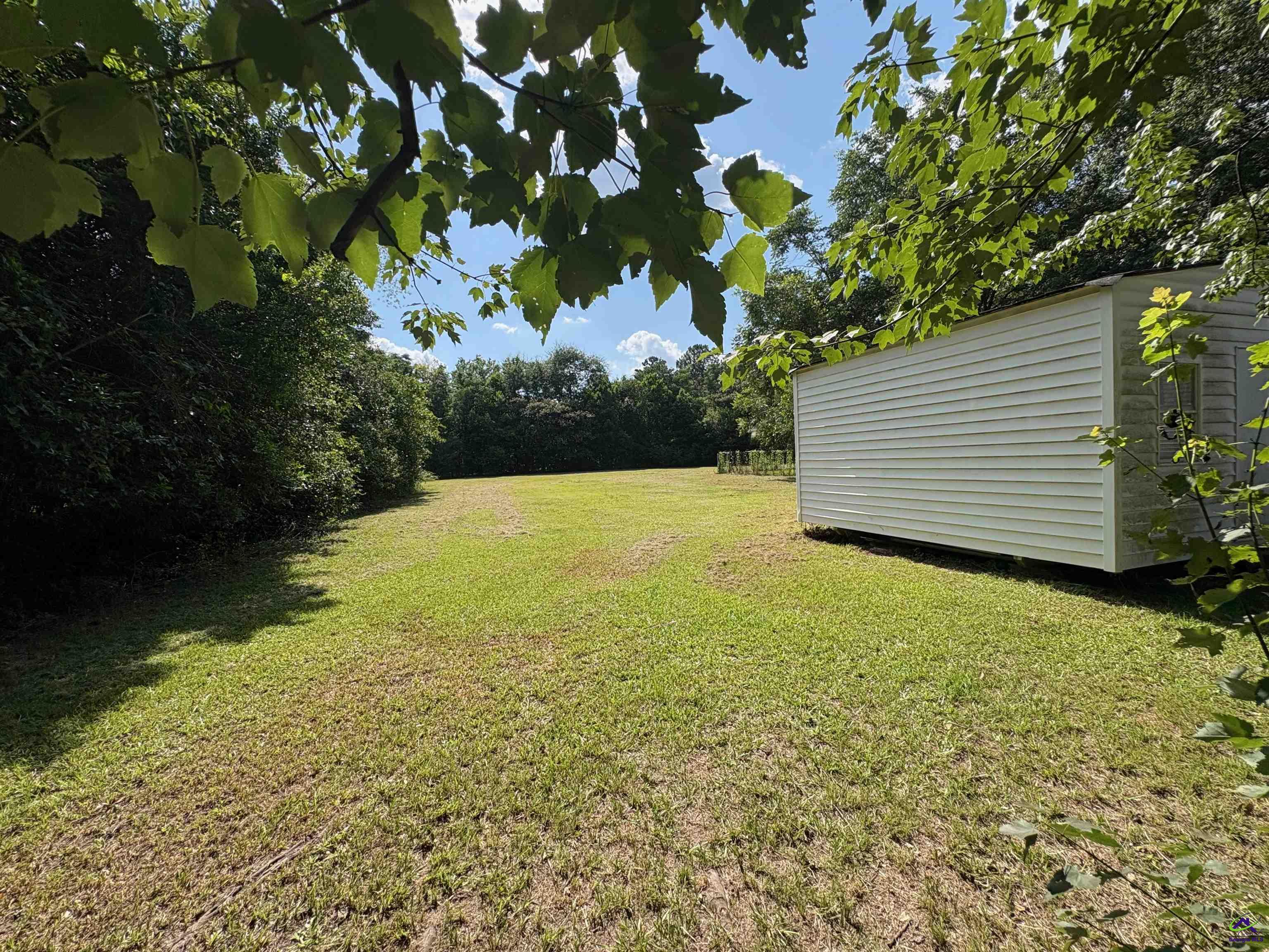 390 Peach Road Byron, GA 31008 - Photo 14 of 16