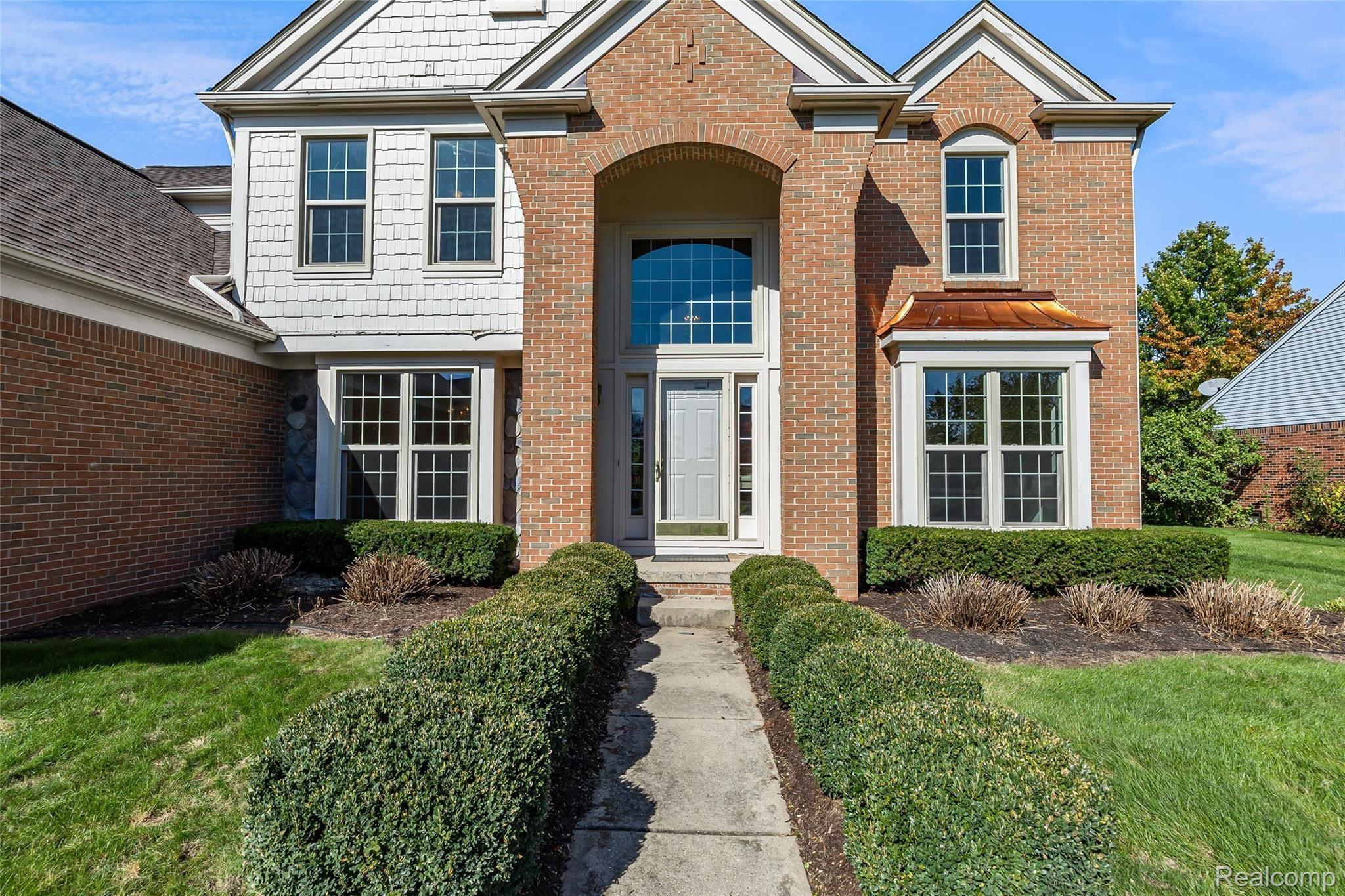 46690 Mornington Road Canton, MI 48188 - Photo 3 of 47 3.Front