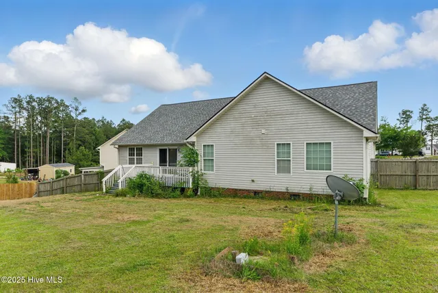 $300,000 | 71 Havistock Court, Cameron, NC 28326