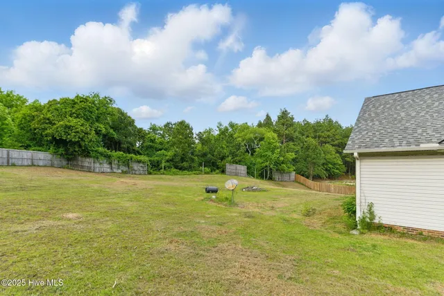 $300,000 | 71 Havistock Court, Cameron, NC 28326