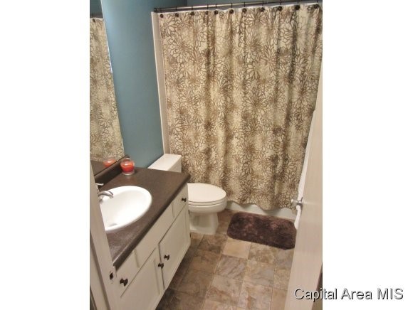 413 Merrymen Road Springfield, IL 62704 - Photo 11 of 12
