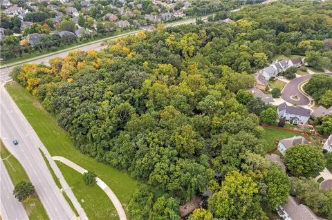$1,200,000 | 5500 West 127th Street, Overland Park, KS 66209