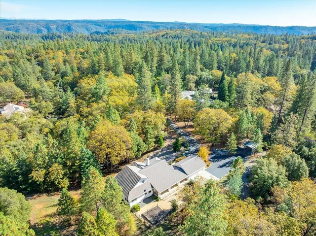 $775,000 | 20860 Pinehurst Lane, Colfax, CA 95713