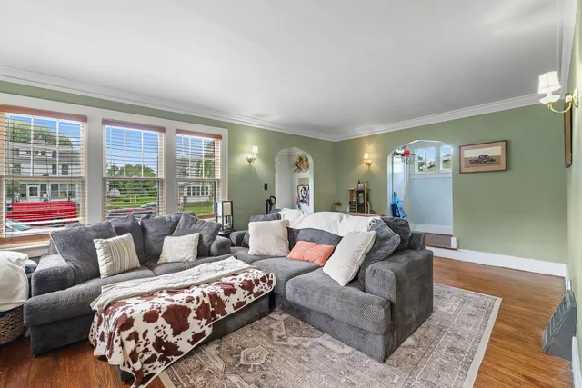 $215,000 | 121 Juneau Street, Horicon, WI 53032