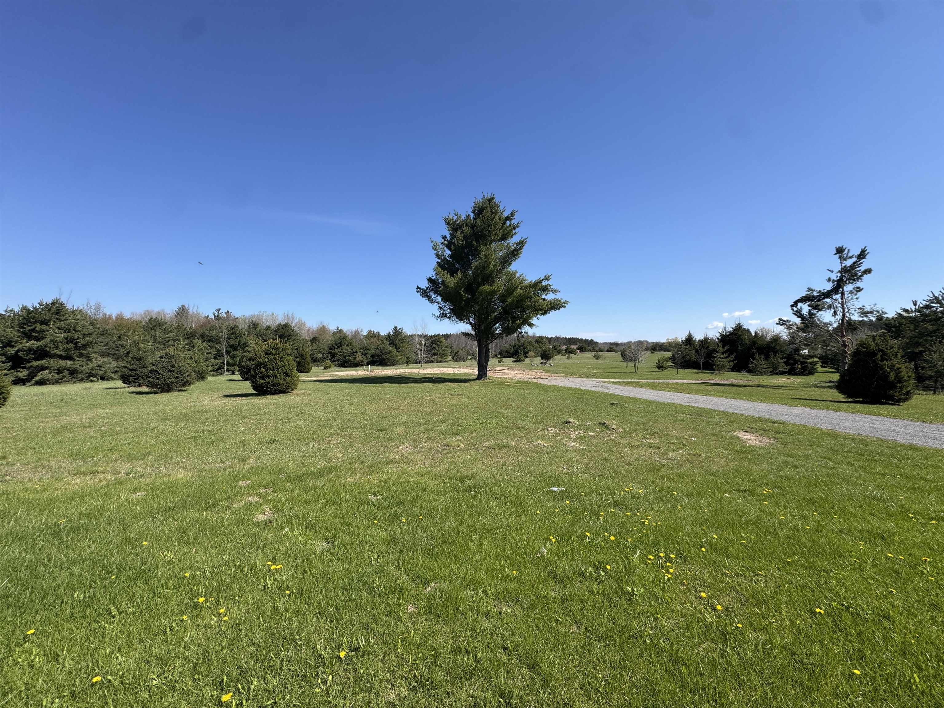 8343 East 30 Road Cadillac, MI 49601 - Photo 1 of 10 Gallery Image 1