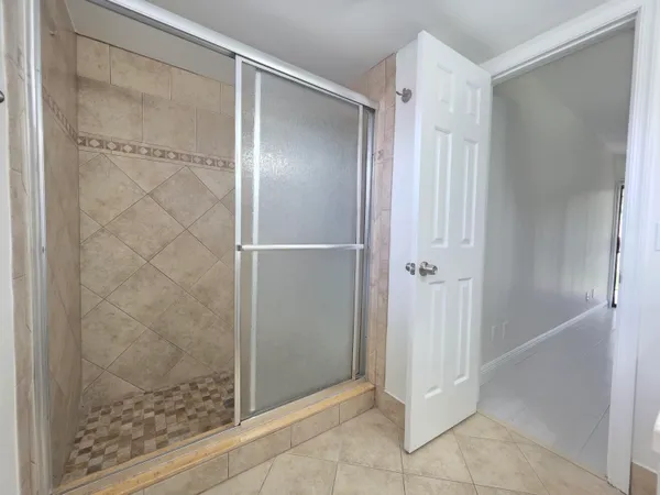 $2,450 | 5954 Longbow Lane, West Palm Beach, FL 33415