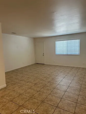 $1,500 | 13830 San Martin Road, Unit B, Victorville, CA 92392