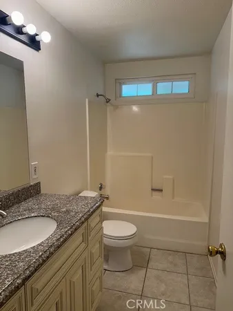 $1,500 | 13830 San Martin Road, Unit B, Victorville, CA 92392