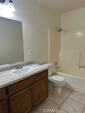 $1,500 | 13830 San Martin Road, Unit B, Victorville, CA 92392