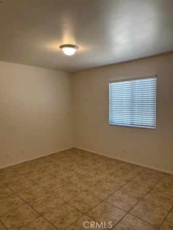 $1,500 | 13830 San Martin Road, Unit B, Victorville, CA 92392