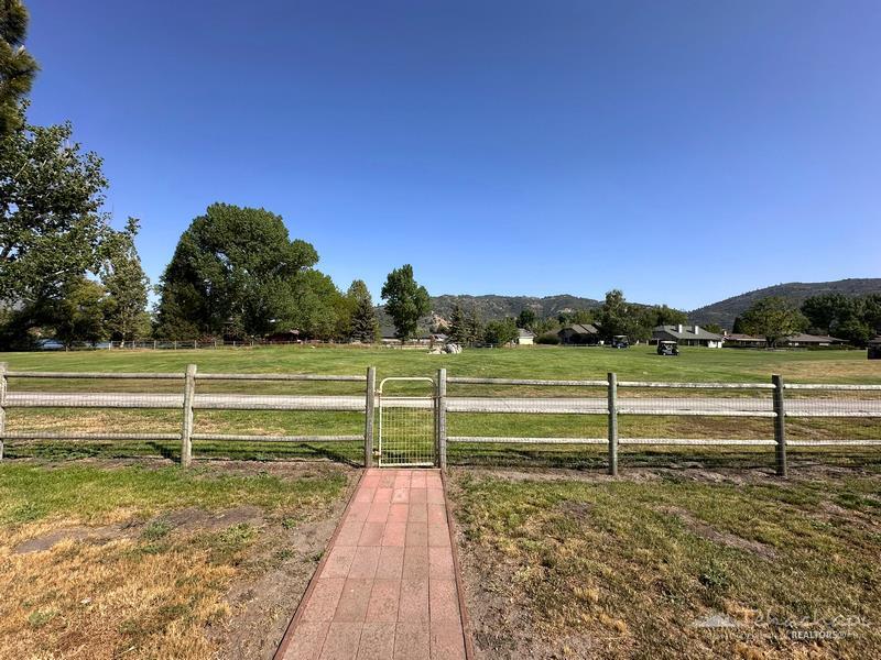 29970 North Lower Valley Road Tehachapi, CA 93561 - Photo 24 of 29 Gallery Image 24
