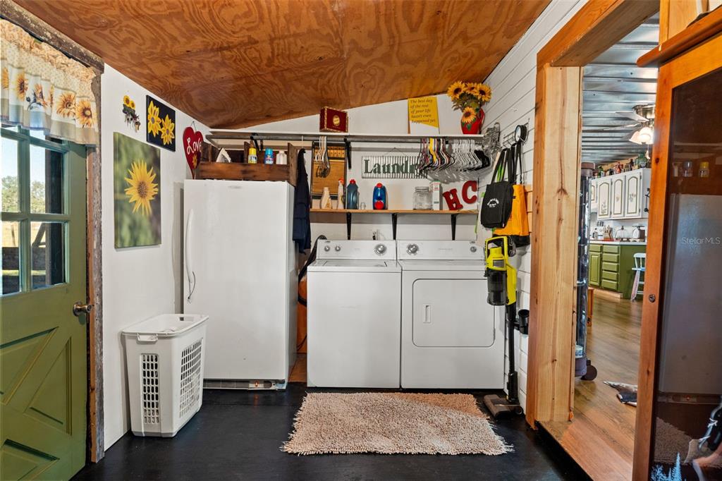 28121 Miller Road Dade City, FL 33525 - Photo 44 of 74 Gallery Image 44