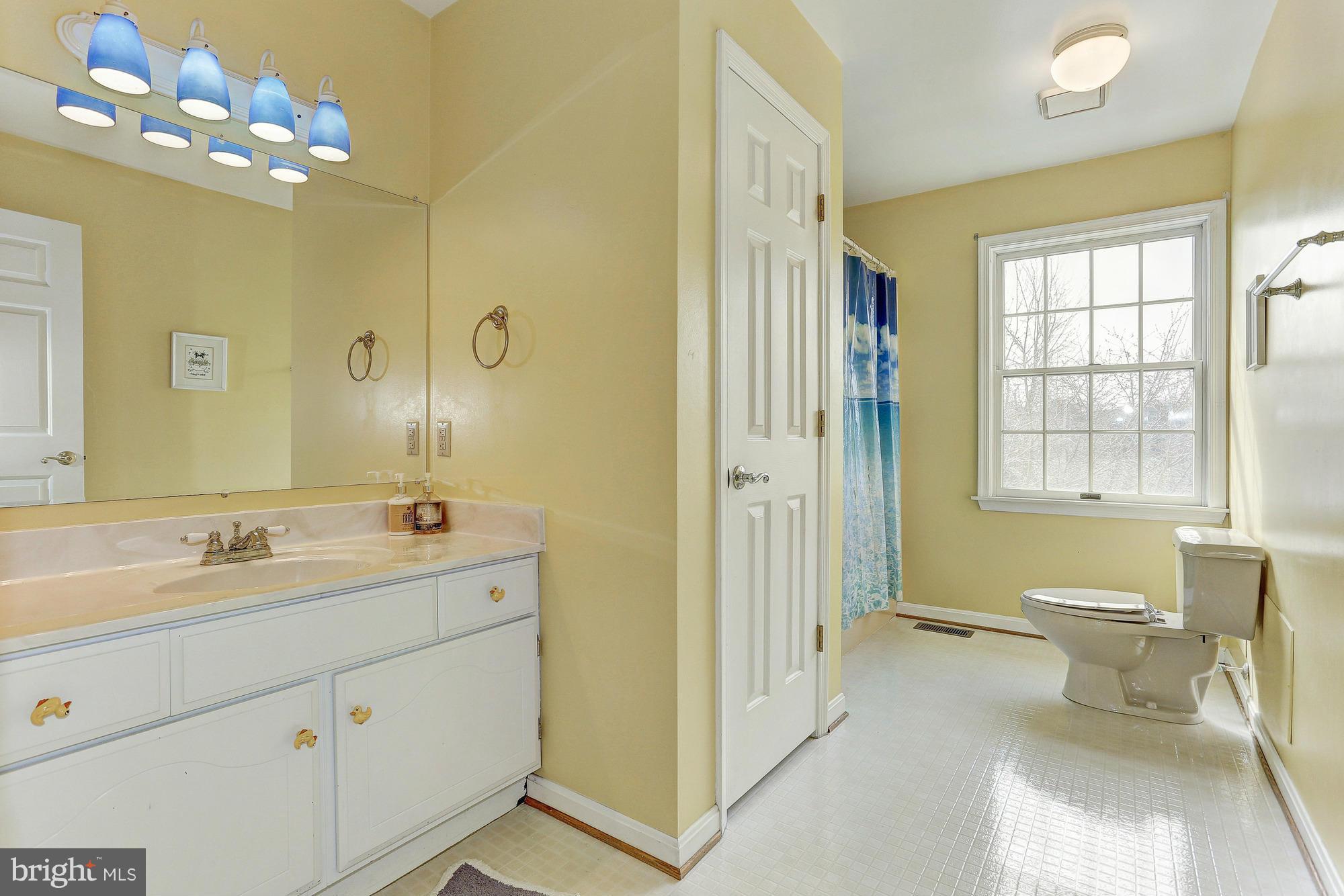 2869 Troyer Road White Hall, MD 21161 - Photo 20 of 30 Full Bath