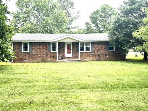 $264,900 | 627 Baker Drive, Lafayette, TN 37083