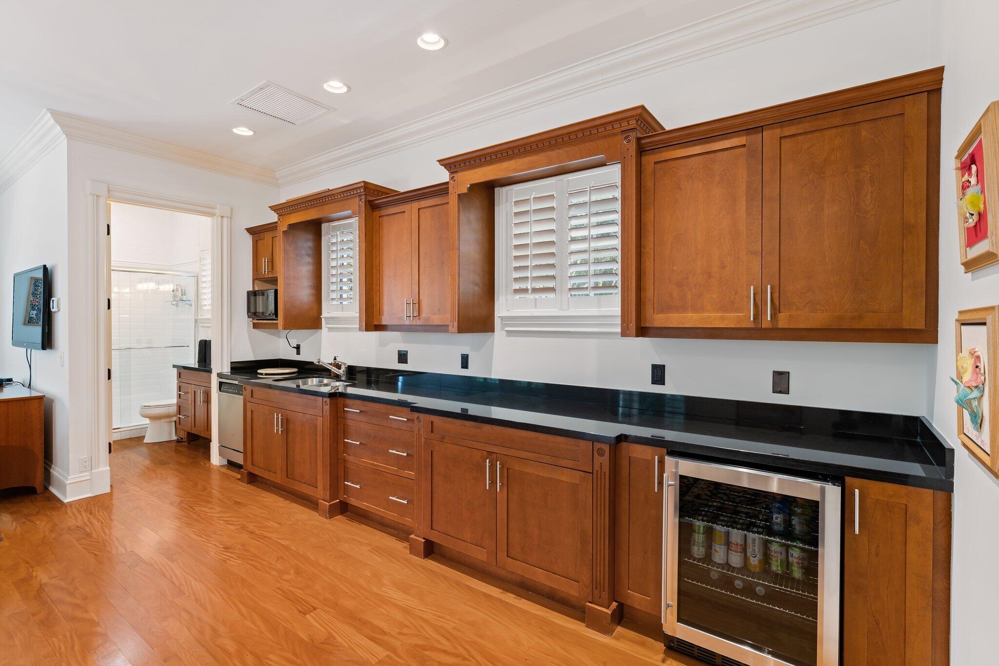 19651 North Riverside Drive Jupiter, FL 33469 - Photo 18 of 61 018-19651RiversideDrive-Jupiter-FL-33469