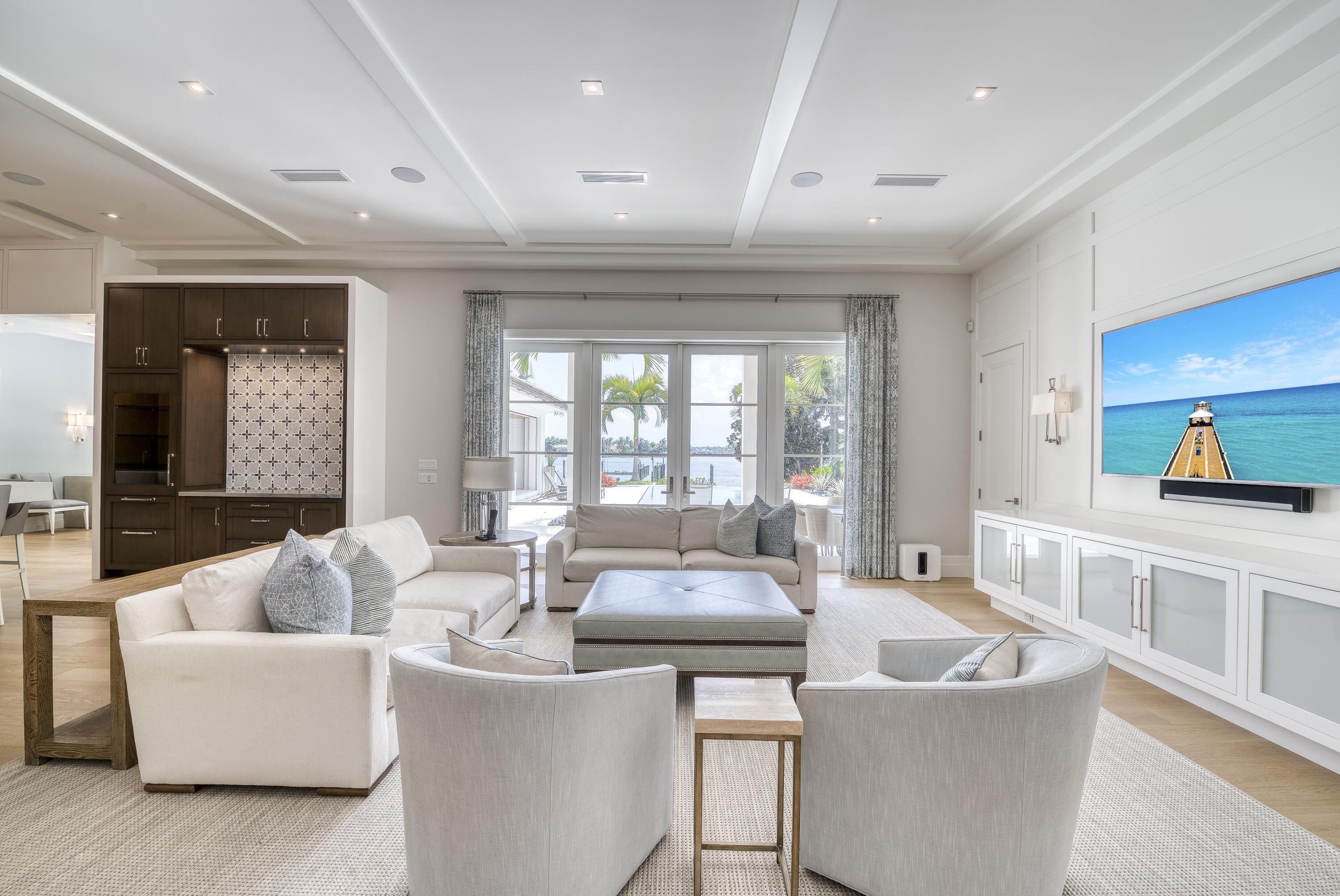 19651 North Riverside Drive Jupiter, FL 33469 - Photo 26 of 61 006