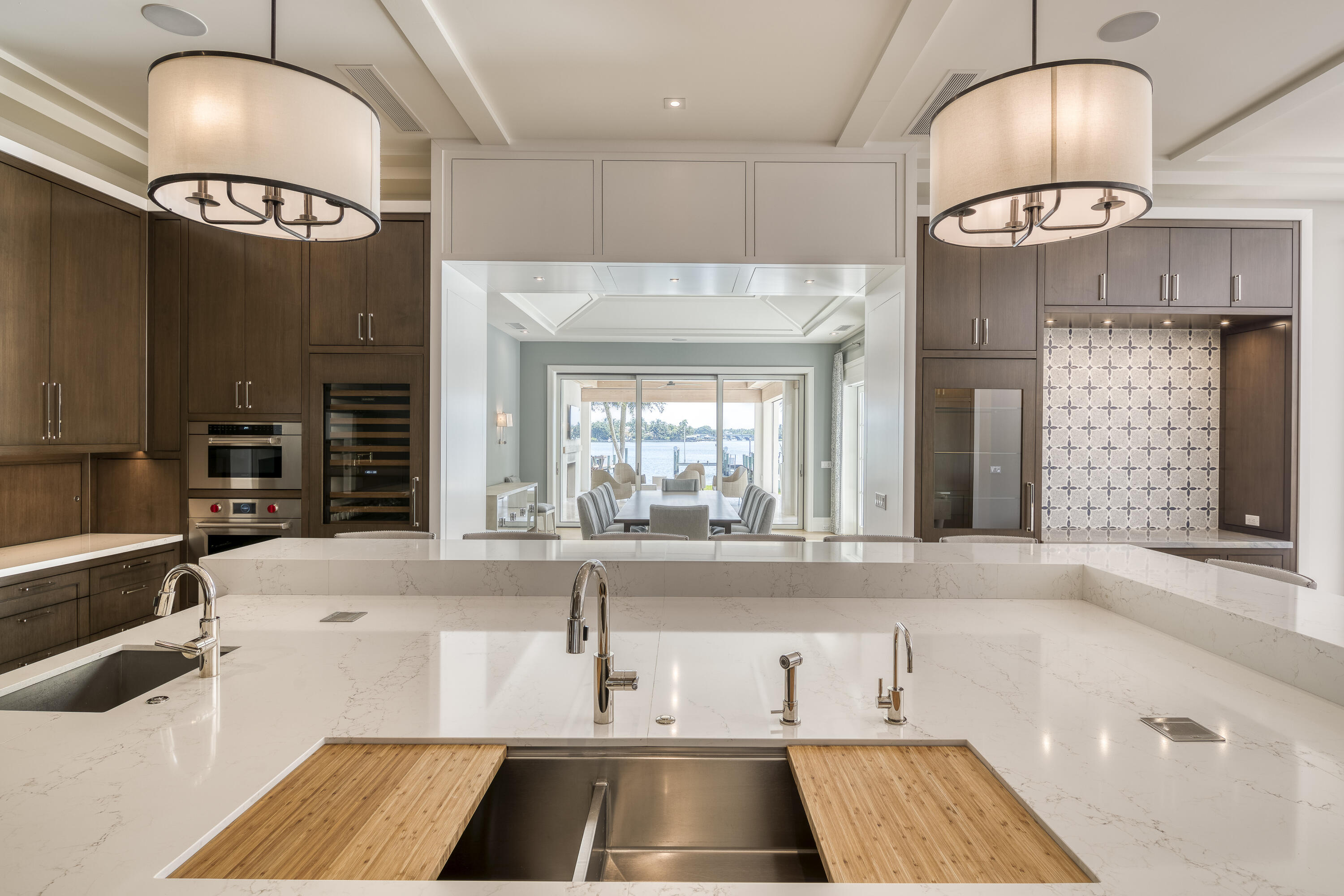 19651 North Riverside Drive Jupiter, FL 33469 - Photo 36 of 61 016