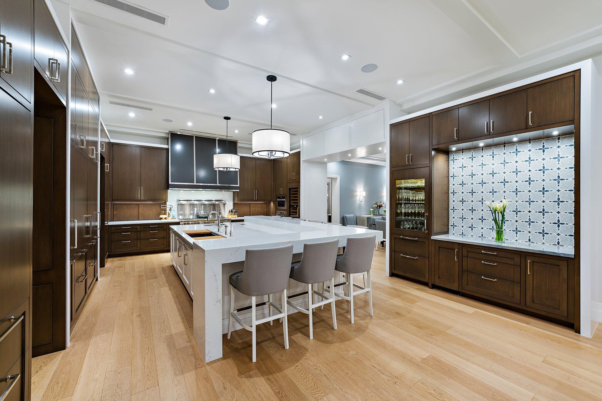 19651 North Riverside Drive Jupiter, FL 33469 - Photo 4 of 61 005-19651RiversideDrive-Jupiter-FL-33469