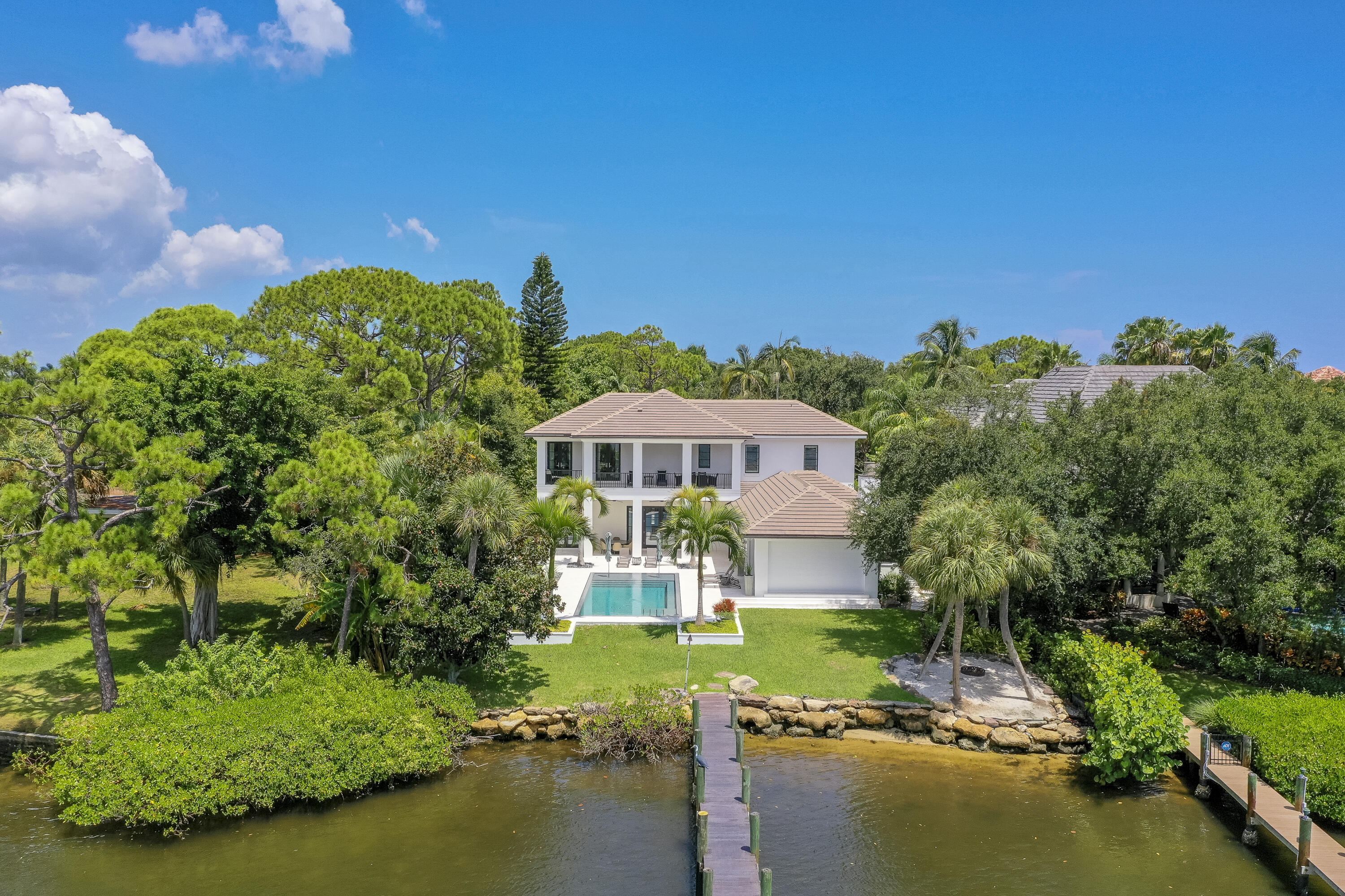 19651 North Riverside Drive Jupiter, FL 33469 - Photo 54 of 61 035