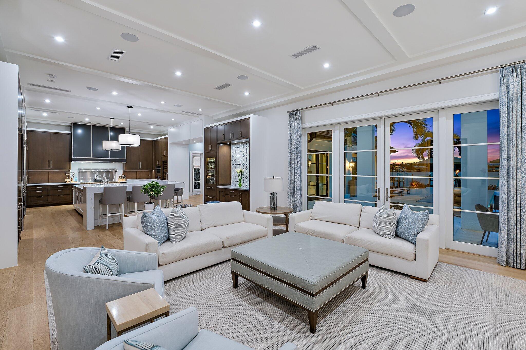 19651 North Riverside Drive Jupiter, FL 33469 - Photo 6 of 61 004-19651RiversideDrive-Jupiter-FL-33469