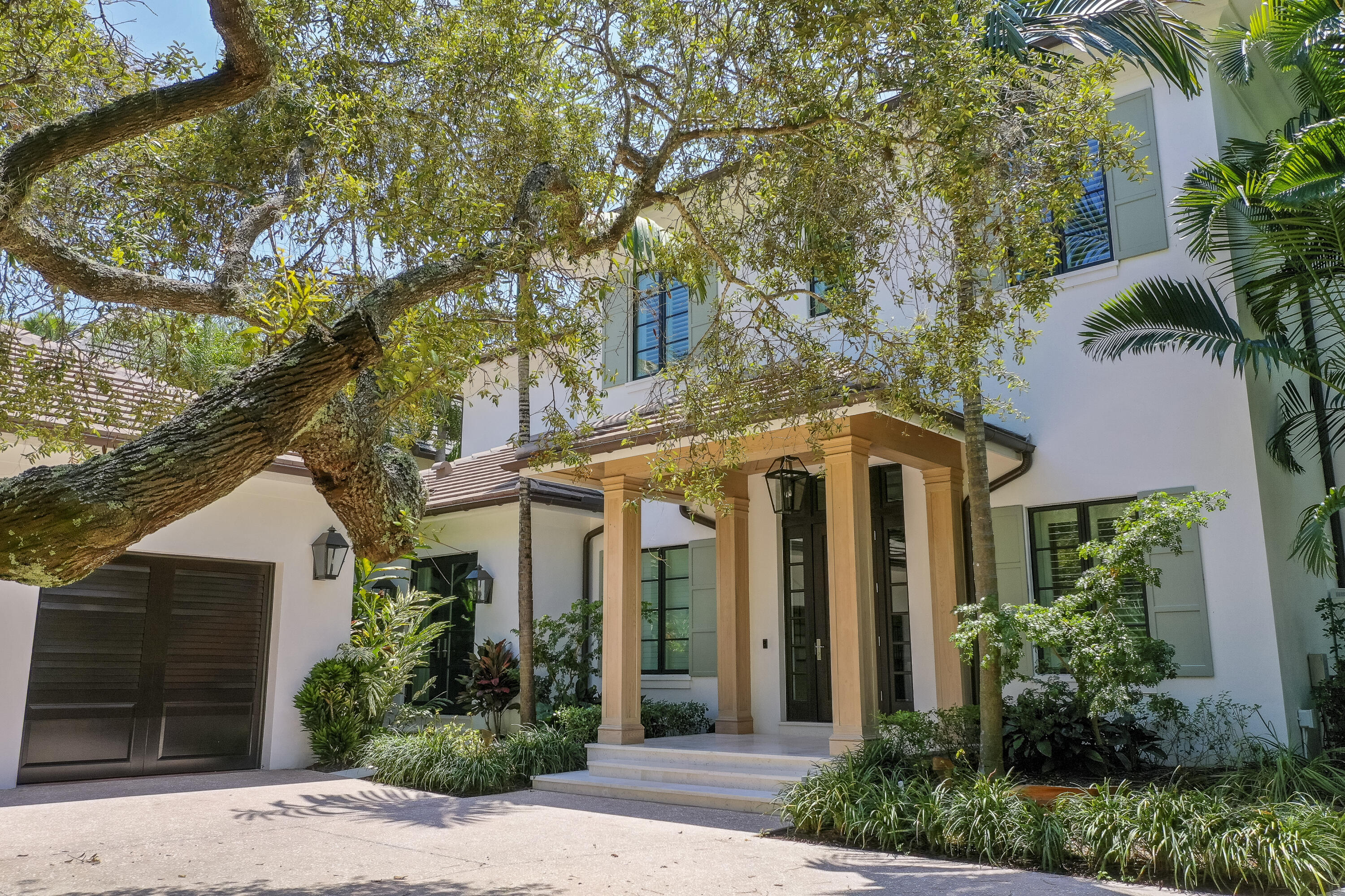 19651 North Riverside Drive Jupiter, FL 33469 - Photo 61 of 61 042