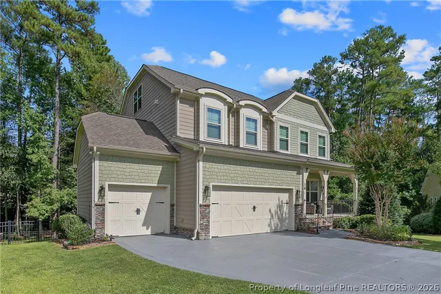 $564,900 | 16 Spring Pond Lane, Spring Lake, NC 28390
