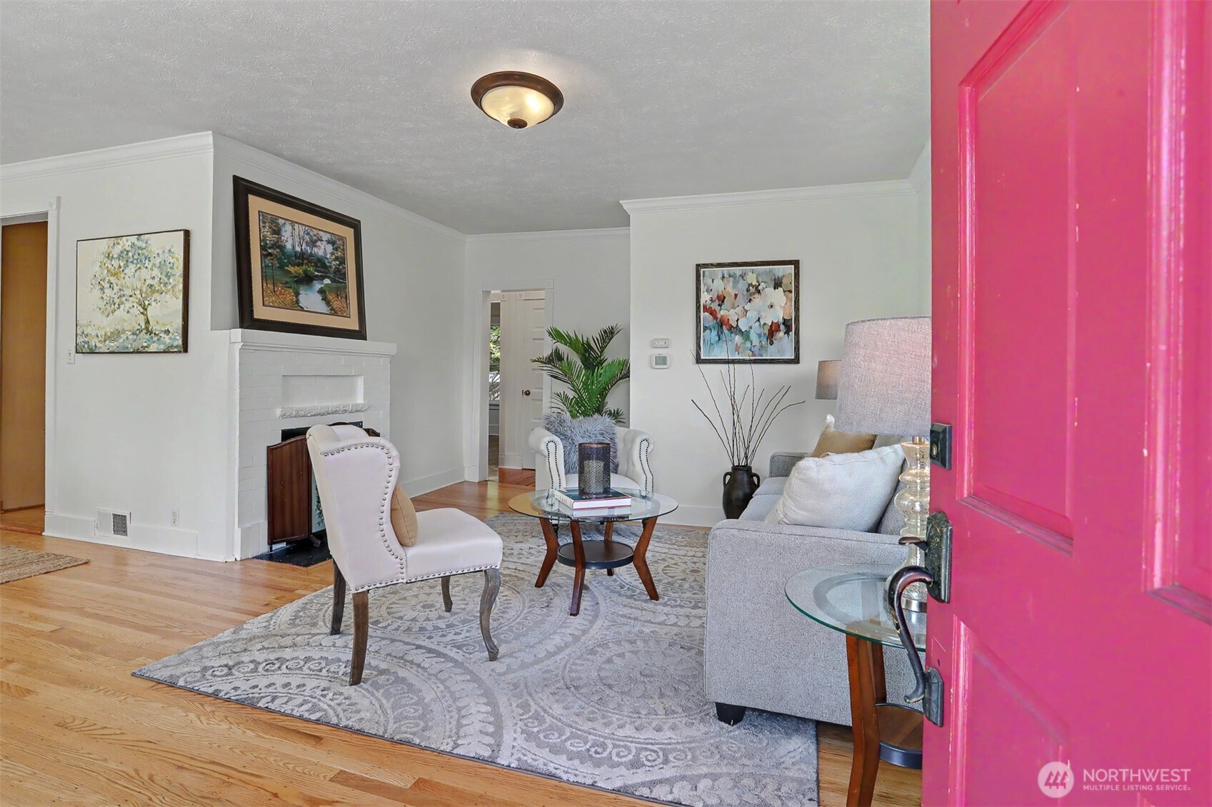 322 North 81st Street Seattle, WA 98103 - Photo 4 of 40