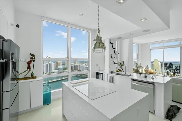 $15,000 | 1155 Brickell Bay Drive, Unit PH210, Miami, FL 33131