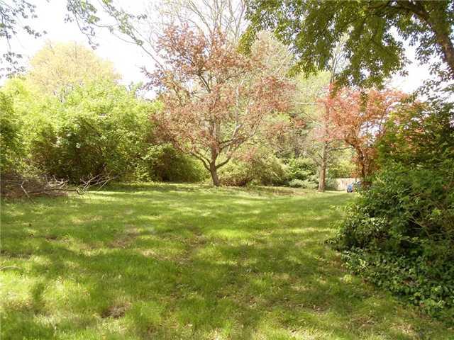 4553 Dickson Road Indianapolis, IN 46226 - Photo 13 of 16 Gallery Image 13