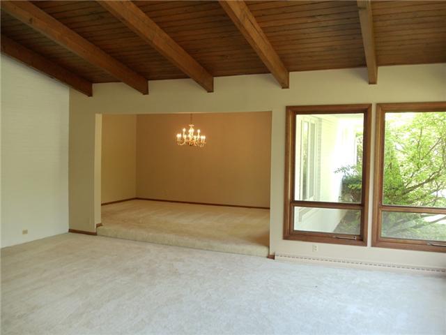 4553 Dickson Road Indianapolis, IN 46226 - Photo 3 of 16 Gallery Image 3