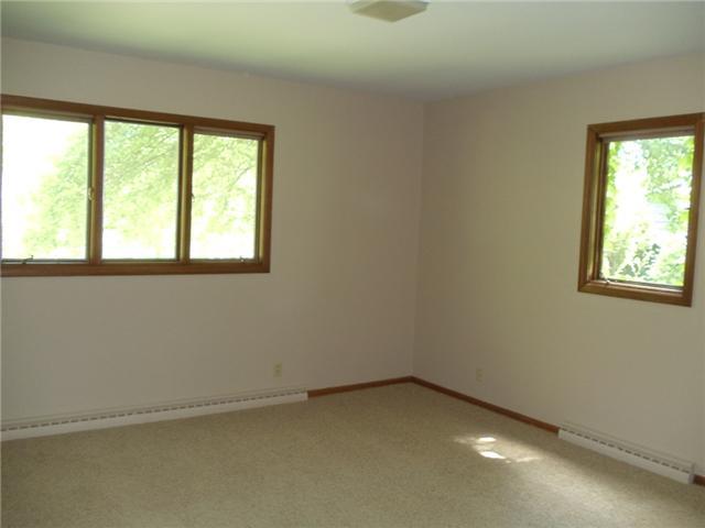 4553 Dickson Road Indianapolis, IN 46226 - Photo 10 of 16 Gallery Image 10